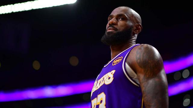 屋漏偏逢连夜雨！湖人双核常规赛报销，41岁老詹又进伤病名单