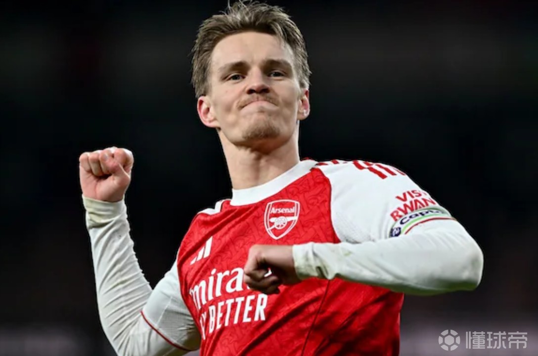 电讯报：厄德高的回归是阿森纳冲击两项奖杯急需的强心剂