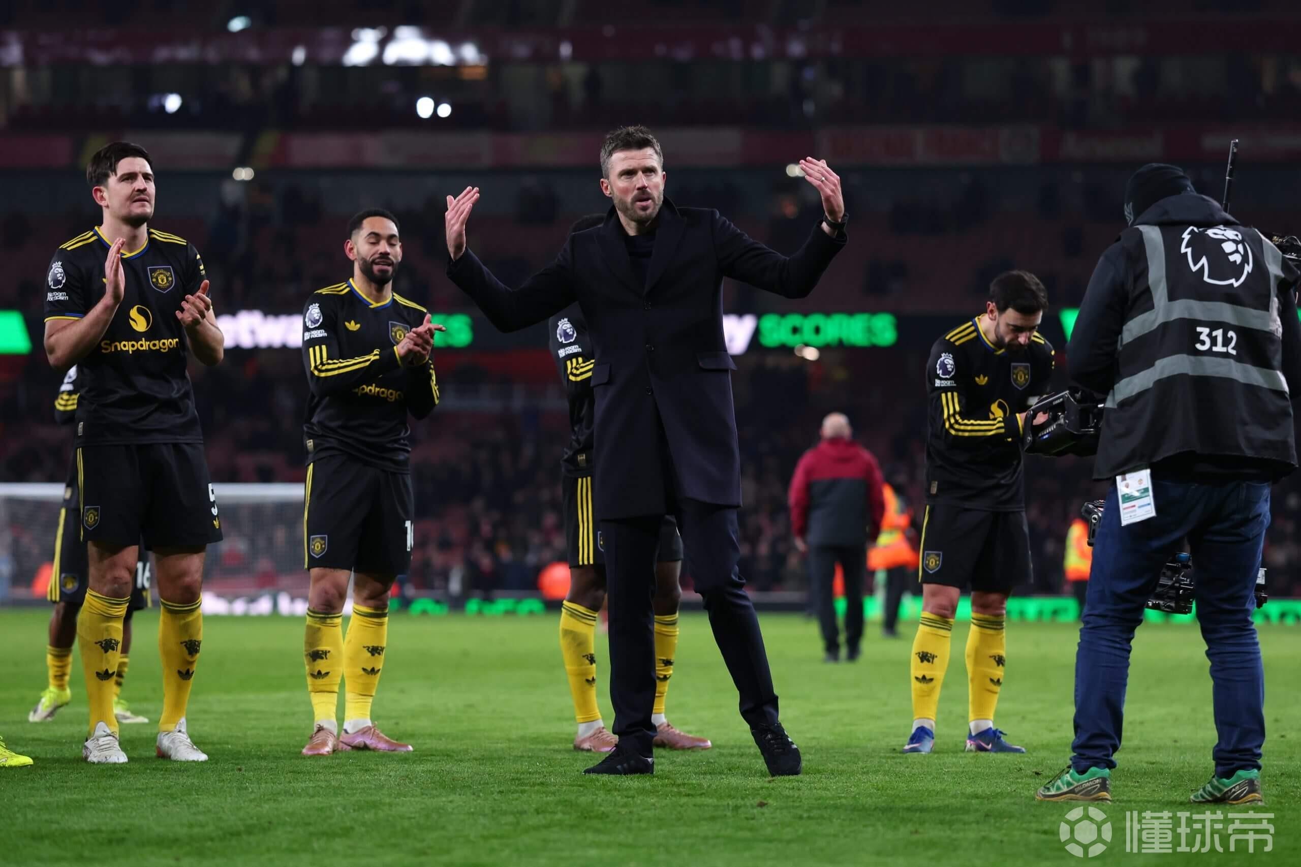 福琼：曼联需要一位气场强大的主帅来执掌，安切洛蒂就很好